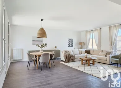 Duplex at Maurepas (78310)