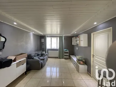 Apartment in Saint-Martin-d'Hères (38400)