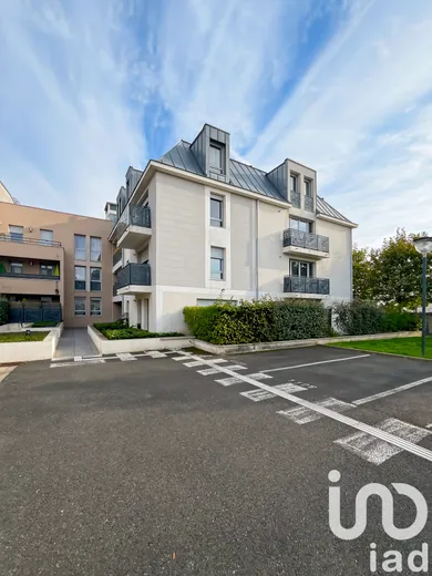 Apartment at Brie-Comte-Robert (77170)