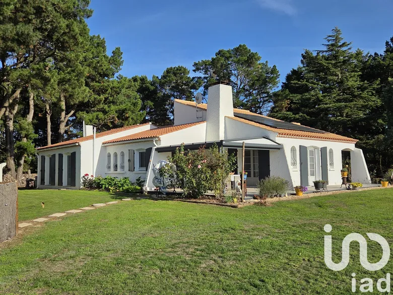 Maison 6 pièces 174 m² · à Soullans · 174 m² · 453 500 €