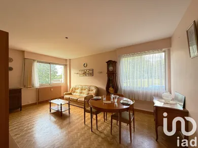 Apartment in Mont-Saint-Aignan (76130)