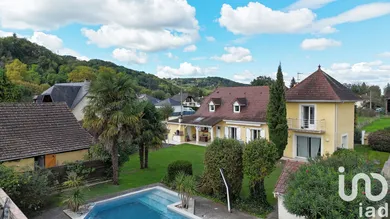 Traditional house at Narcastet (64510)