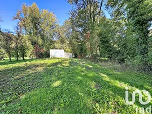 Terrain loisirs à Plaine et vallées (79600)