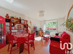 Apartment at Cachan (94230)