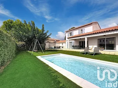 House at Ollioules (83190)