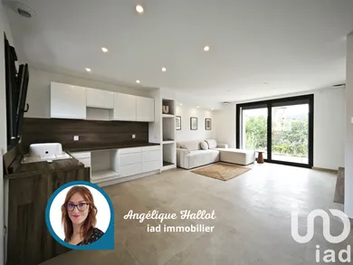 Traditional house at Roussillon (38150)