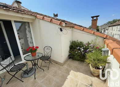 Apartment at Avignon (84000)