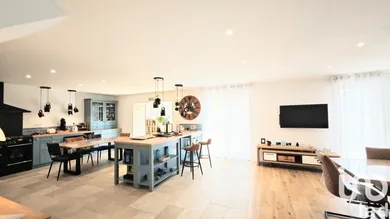 Mansion in Chabournay (86380)
