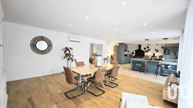 Mansion in Chabournay (86380)