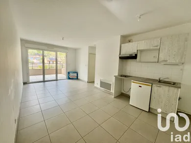 Apartment at Le Luc (83340)