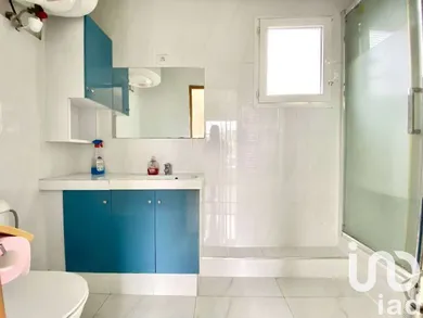 Apartment in Le Blanc-Mesnil (93150)
