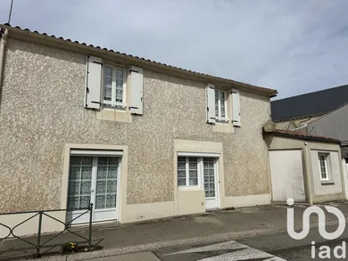 House in Sainte-Gemme-la-Plaine (85400)