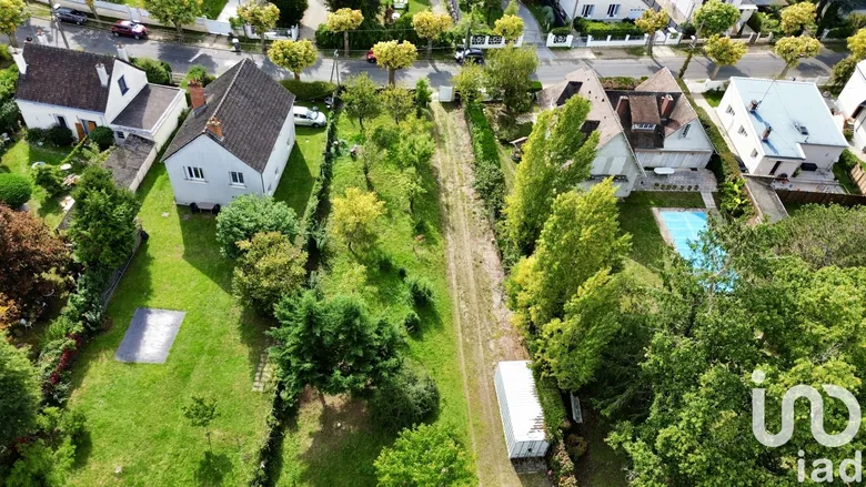 Terrain à bâtir à Orléans (45100) · 248 000 €