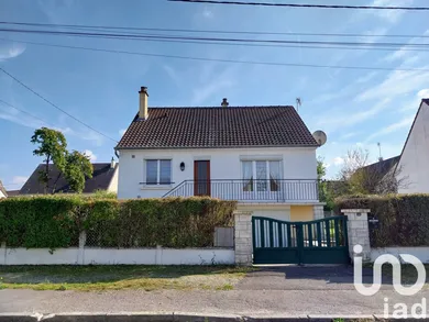 House at Vic-sur-Aisne (02290)