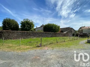 Terrain à bâtir à Les Herbiers (85500)