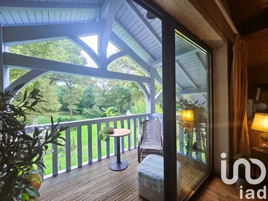 Traditional house at Lacquy (40120)