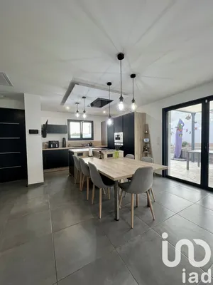 House at Pia (66380)