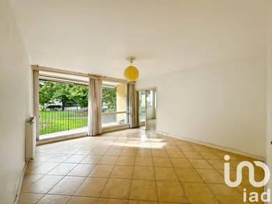 Appartement à Ballainvilliers (91160)