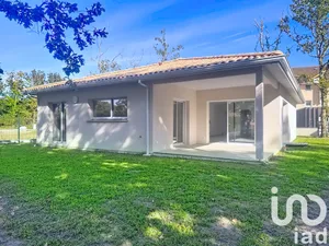 Townhouse at Le Teich (33470)