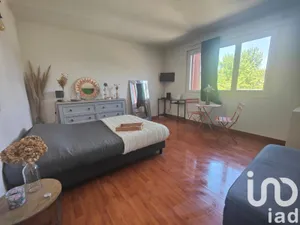 Appartement à Sainte-Geneviève-des-Bois (91700)