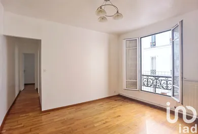 Apartment at Paris (75018)