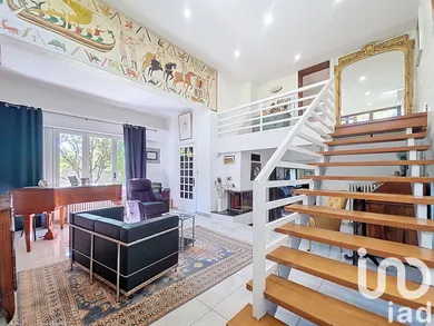 Architectural house in Moulins (03000)