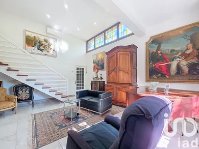 Architectural house in Moulins (03000)