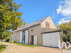 Longere at Sandillon (45640)