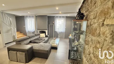 Townhouse in Firminy (42700)