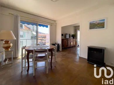 Apartment in Nice (06300)