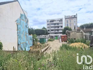 Building plot at Clamart (92140)