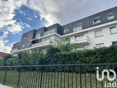 Apartment in Athis-Mons (91200)