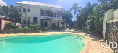 House at Saint-Denis (97400)