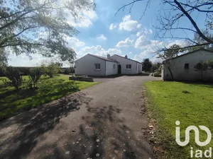 Traditional house at Vieillevigne (44116)