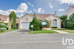 Maison à Saint-Thibault-des-Vignes (77400)