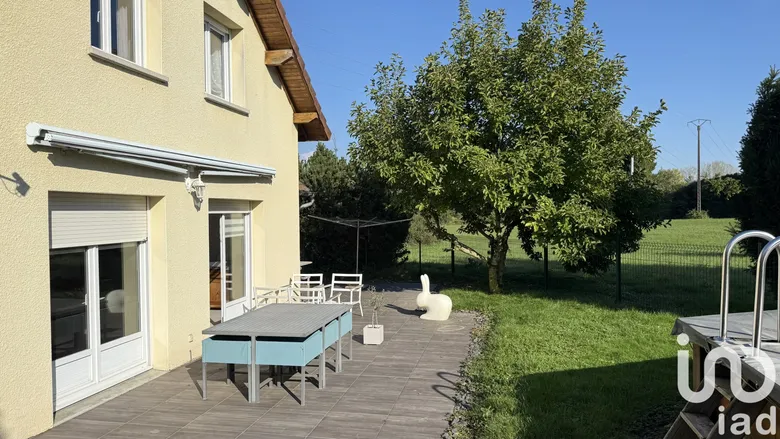 Maison 7 pièces 165 m² · à Denney · 164,6 m² · 299 000 €