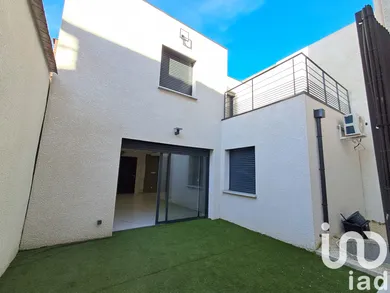 Townhouse at Roanne (42300)