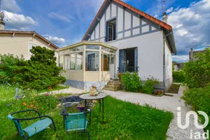 Detached house at Gagny (93220)