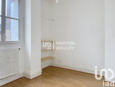 Apartment in Dourdan (91410)