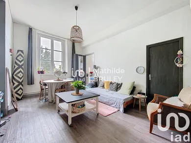 Apartment in Dourdan (91410)