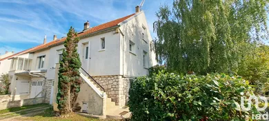 House at Villemandeur (45700)