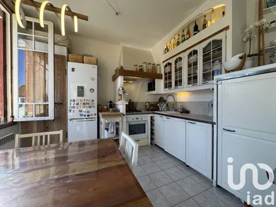 Apartment in Toulon (83200)