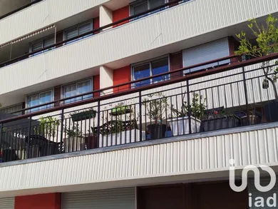 Apartment in Massy (91300)