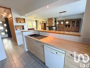 House at Saint-Saulve (59880)