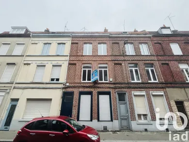 Immeuble à Lille (59800)