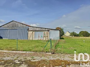 Land at Val-d'Izé (35450)