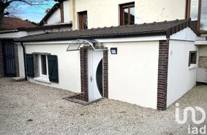 Apartment at Troyes (10000)