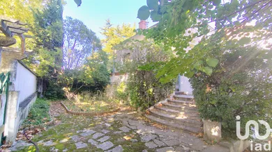 Maison traditionnelle à Sarrians (84260)