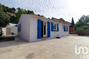 Maison à Le Val (83143)
