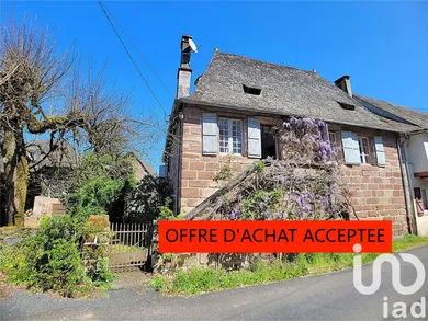 House at Saint-Viance (19240)